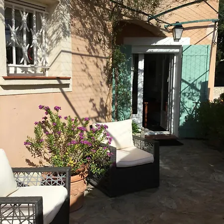 Bed & Breakfast Cigales Sous Oliviers
